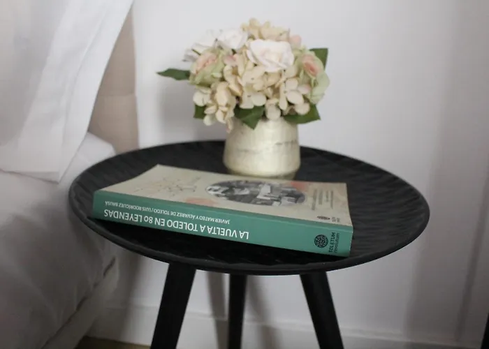 La Casa Toledana Estudio - Patio Y Artesonado * Tolède